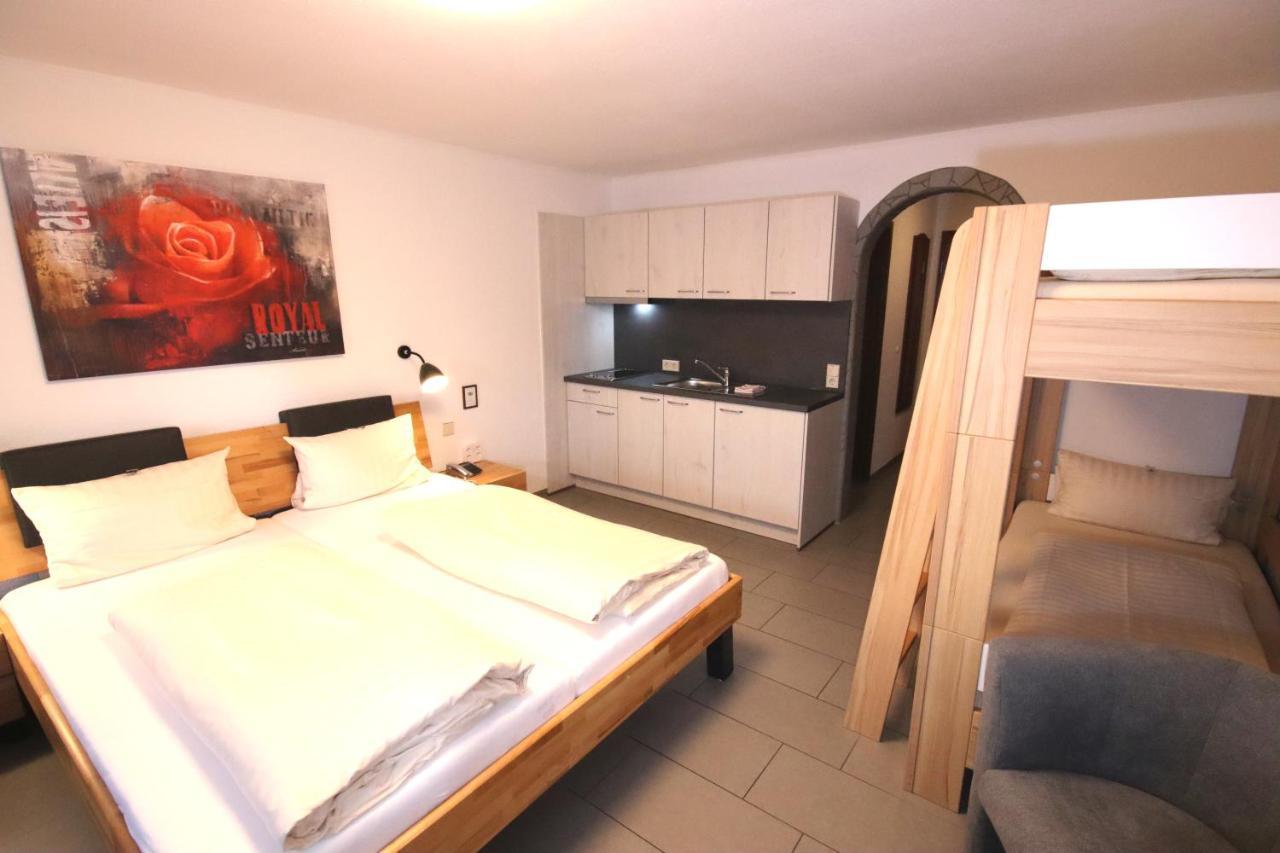 Appartements Biedermeier Bad Krozingen Bagian luar foto